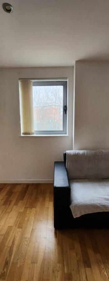 Shared Apartment - Walking From Leeds City Center Exteriör bild